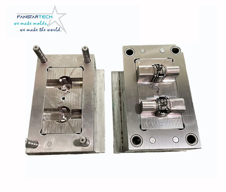 機電零件塑料外殼注塑模具廠傳感器控制器插座高質(zhì)量塑料模具廠家